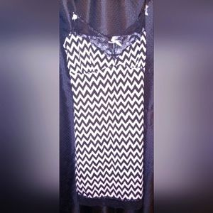 Womens Nighty By MARLYN MONROE SIZE Medium